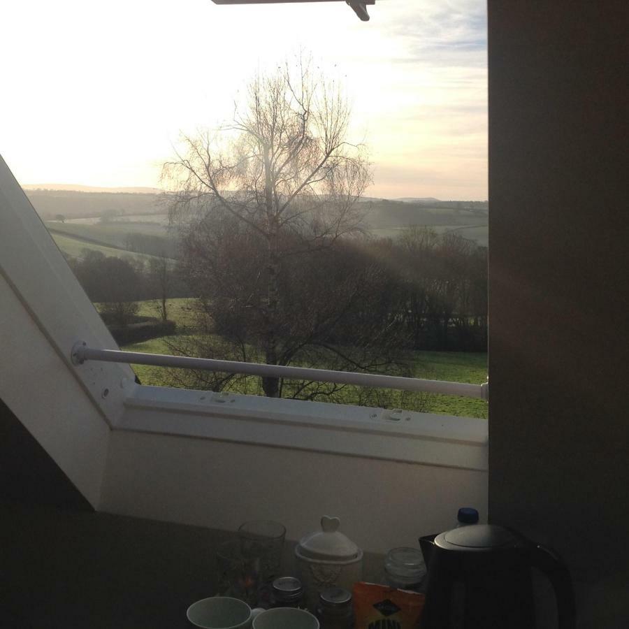 Affittacamere East Hillerton House Crediton Esterno foto