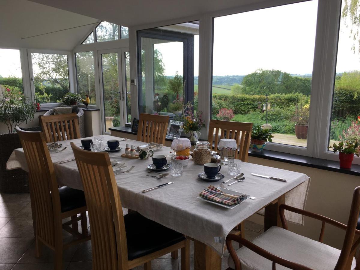 Affittacamere East Hillerton House Crediton Esterno foto